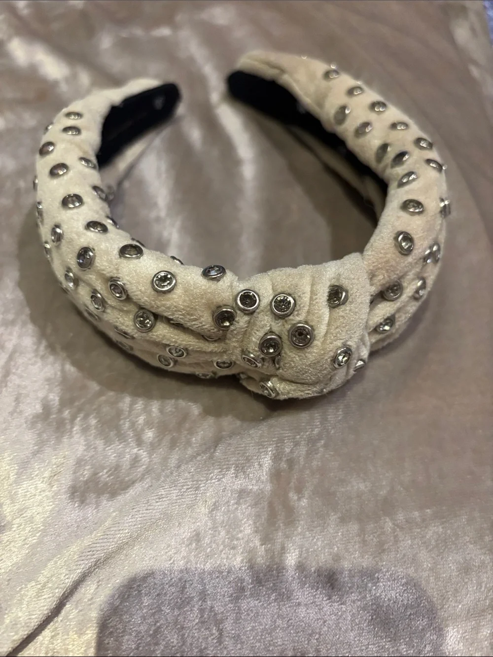Lele Sadoughi Knotted Velvet Headband with Silver Studs in Cream